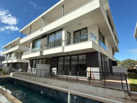 3-Zimmer-Villa Zum Verkauf In Einem Komplex Mit Pool In Mavişehir