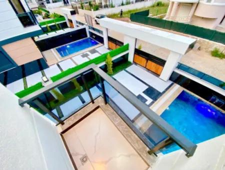 Neue, Ultra-Luxuriöse 4 1 Villa  Mit Pool Im Viertel Çamlik In Der Indischen Stoffregion Von Didim