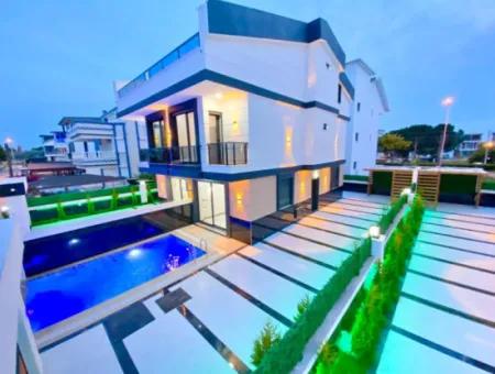 Neue, Ultra-Luxuriöse 4 1 Villa  Mit Pool Im Viertel Çamlik In Der Indischen Stoffregion Von Didim