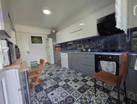 Zentral Gelegen, 2 Voll Möblierte 2 Separate Küchenwohnungen Im Viertel Didim Efeler!