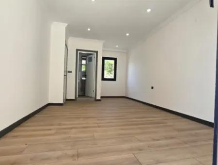 3 1 Villa Zu Verkaufen 100 M Zum Meer In Mavişehir, Didim