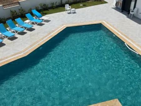Didim – 3 1 Pool Villa Zu Verkaufen Villa Mit 2 Etagen Pro Pool Auf Dem Gelände.