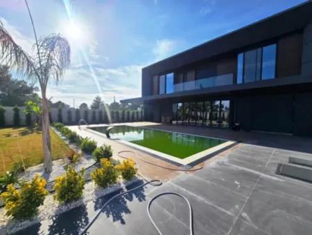 Luxuriöse Freistehende Villa Mit 5 Schlafzimmern In Didim