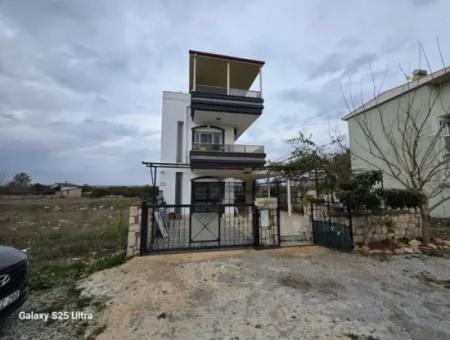 Verkaufsmöglichkeit Am Meer In Aydın Didim Yeşilkent 3 Möblierte Villa Mit Separater Küche!