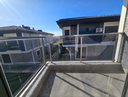 3 Zimmer Villen Zum Verkauf In Didim Efeler In Einem Komplex Mit Pool