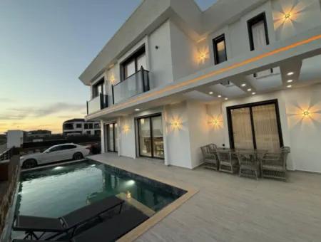 Freistehende Villa Zum Verkauf Im Didim Efeler