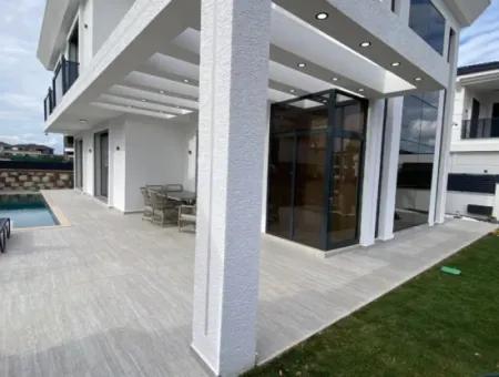 Freistehende Villa Zum Verkauf Im Didim Efeler