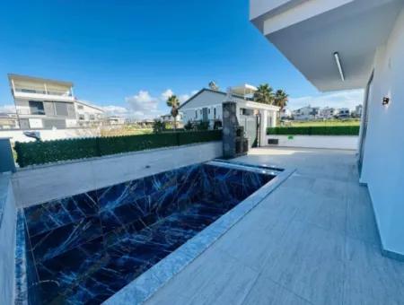 3 Zimmer Villa Mit Pool Zum Verkauf In Der Didim