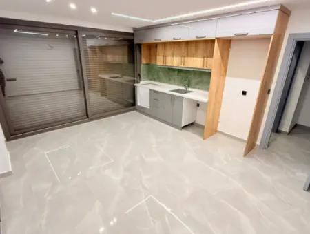 2 1 Brandneue, Geräumige Wohnung Auf Einem Poolgelände Zum Verkauf Im Didim Cumhuriyet-Viertel