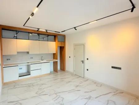 Luxuriöses 3 1 Doppelhaus Zum Verkauf 100 Meter Zum Meer Im Stadtteil Didim Altınkum Çamlık