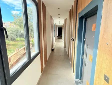 Luxuriöses 3 1 Doppelhaus Zum Verkauf 100 Meter Zum Meer Im Stadtteil Didim Altınkum Çamlık