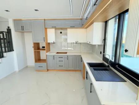 Gelegenheıt 3 Zimmer Neue Villa Mit Pool Zum Verkauf Im Didim Efeler Viertel