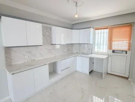 4 1 Triplex Villa Mit Separater Küchenansicht Zum Verkauf Im Didim Efeler Viertel