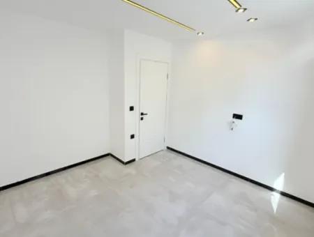 3 Zimmer Wohnung Villa Mit Schwimmbad Zum Verkauf In Didim Efeler