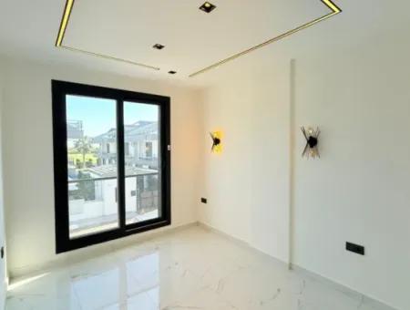 Neubau-Villa Mit Privatem Pool Und Eigenem Garten In Didim Efeler