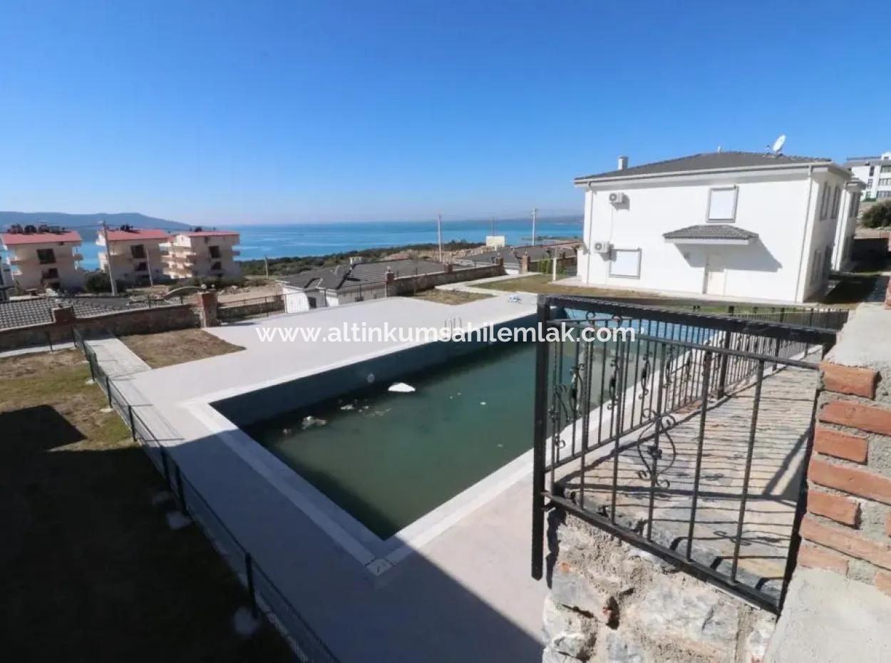 2 Bedroom  Garden Apartment For Sale In Akbuk Ceylan Houses