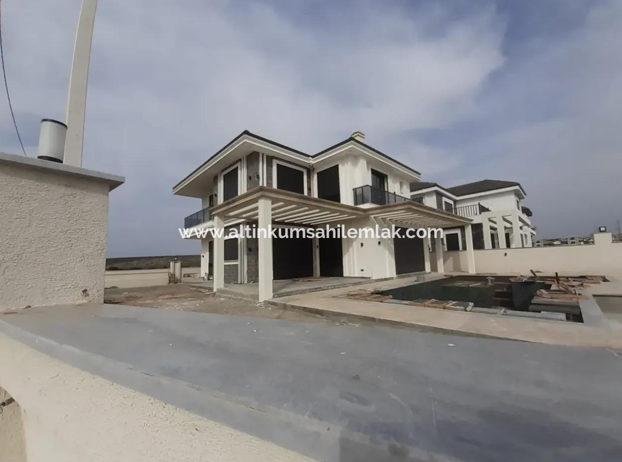 For Sale Luxury Four Beds Villa In Altınkum Didim Efeler Area