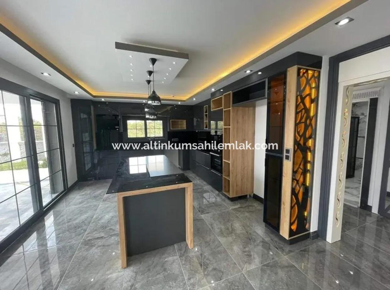 5 Bedroom Villa For Sale In Yeşiltepe