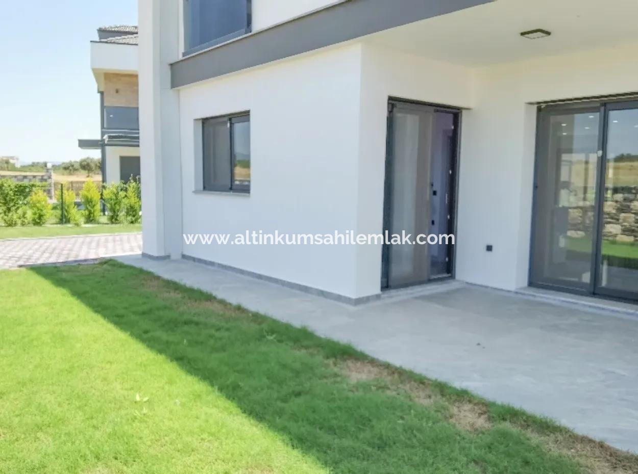 Luxury Detached Villa For Sale In Didim Altinkum