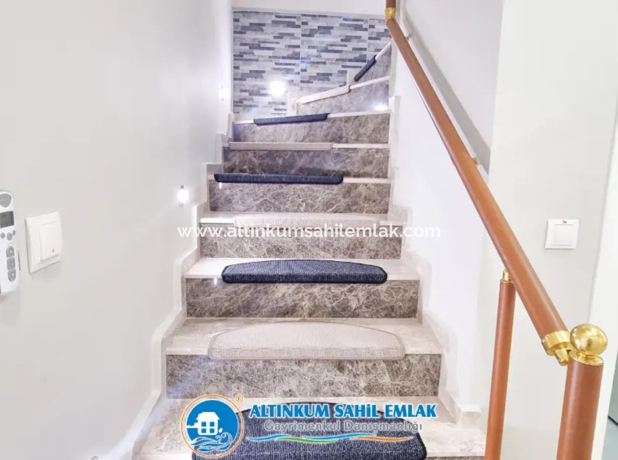 4 1 Separate Kitchen Pool Villa For Sale In Didim Efeler Neighborhood