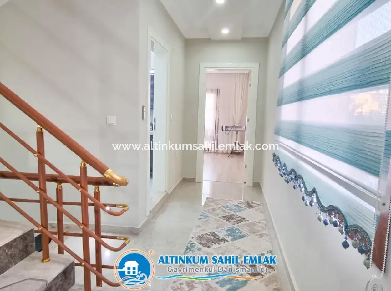 4 1 Separate Kitchen Pool Villa For Sale In Didim Efeler Neighborhood