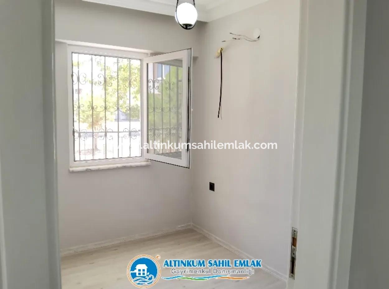 Apartment For Sale That Cannot Be Missed In Altinkum Neighborhood With Its Price And Location.
