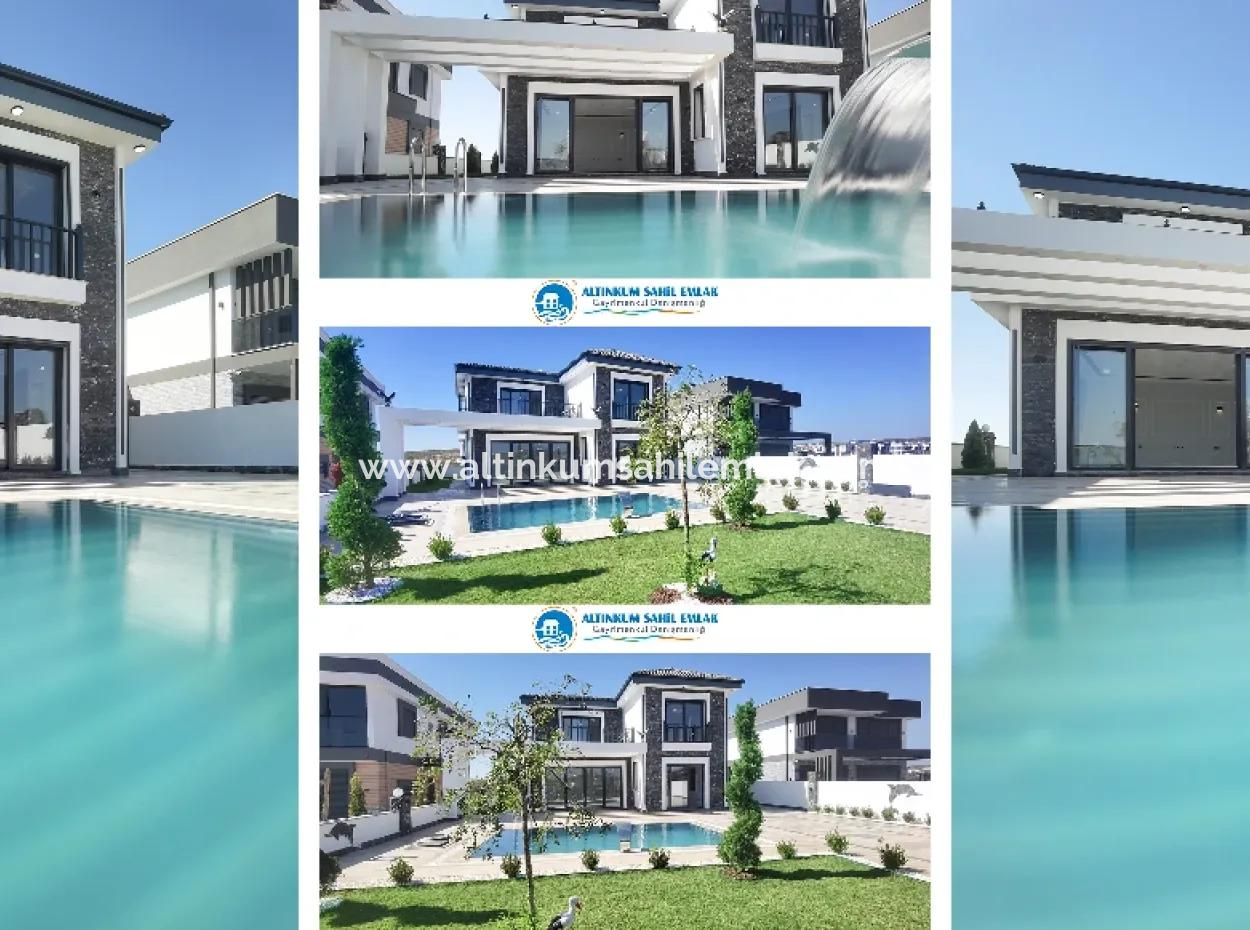A Prestigious Living Area... Ultra Luxury Villa For Sale In Didim Altinkum