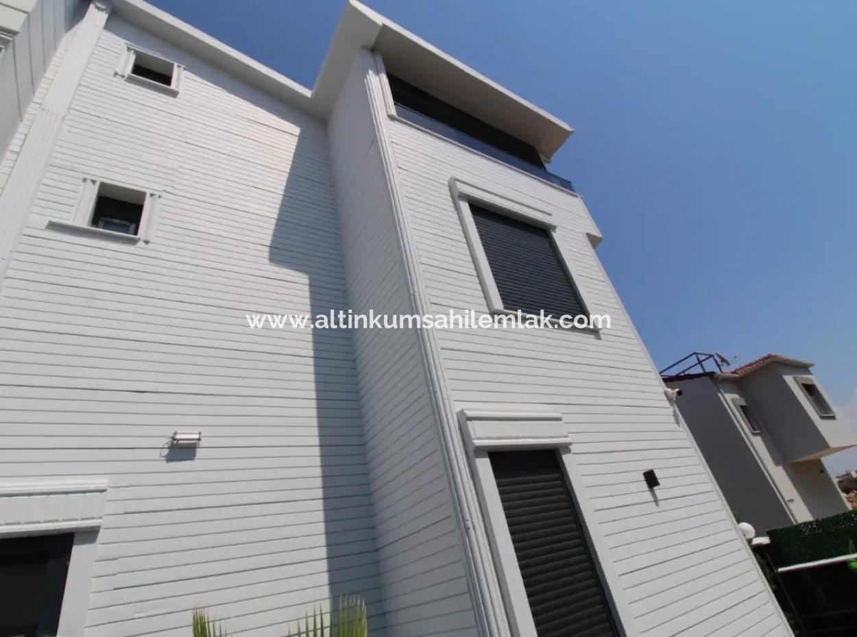 Modern Luxury  4 Bedroom Villa For Sale In Didim Efeler Neighborhood