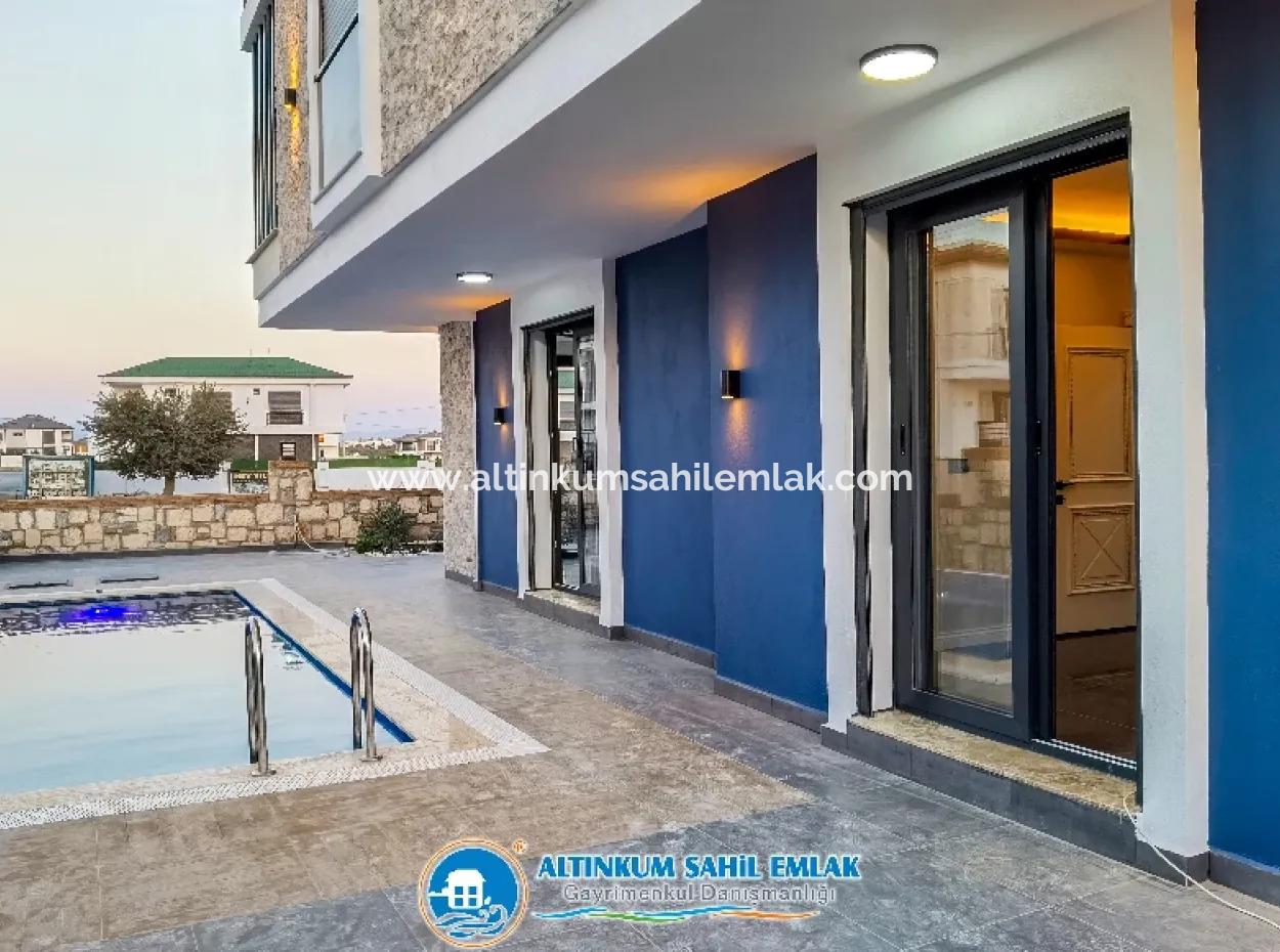 Corner And Detached Villa For Sale In Altinkum, Didim