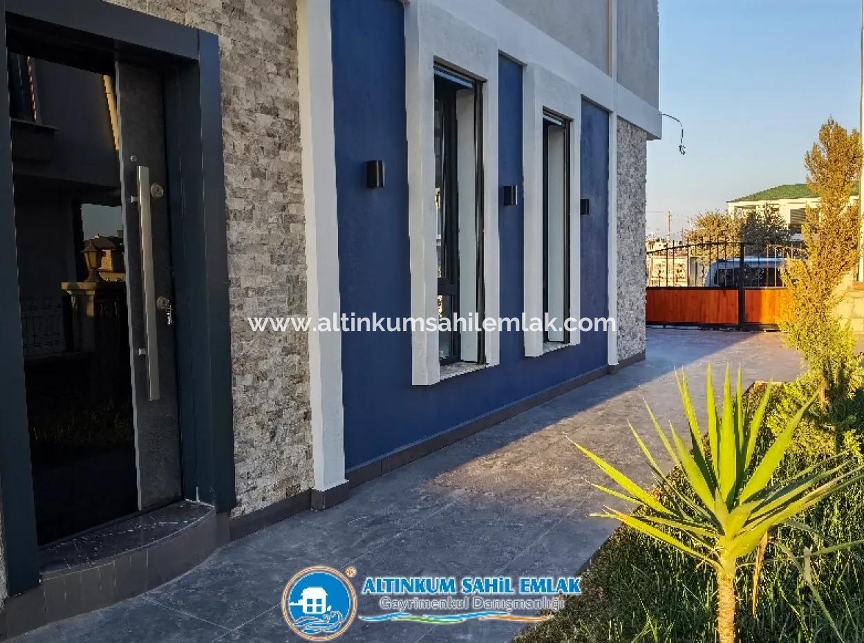 Corner And Detached Villa For Sale In Altinkum, Didim