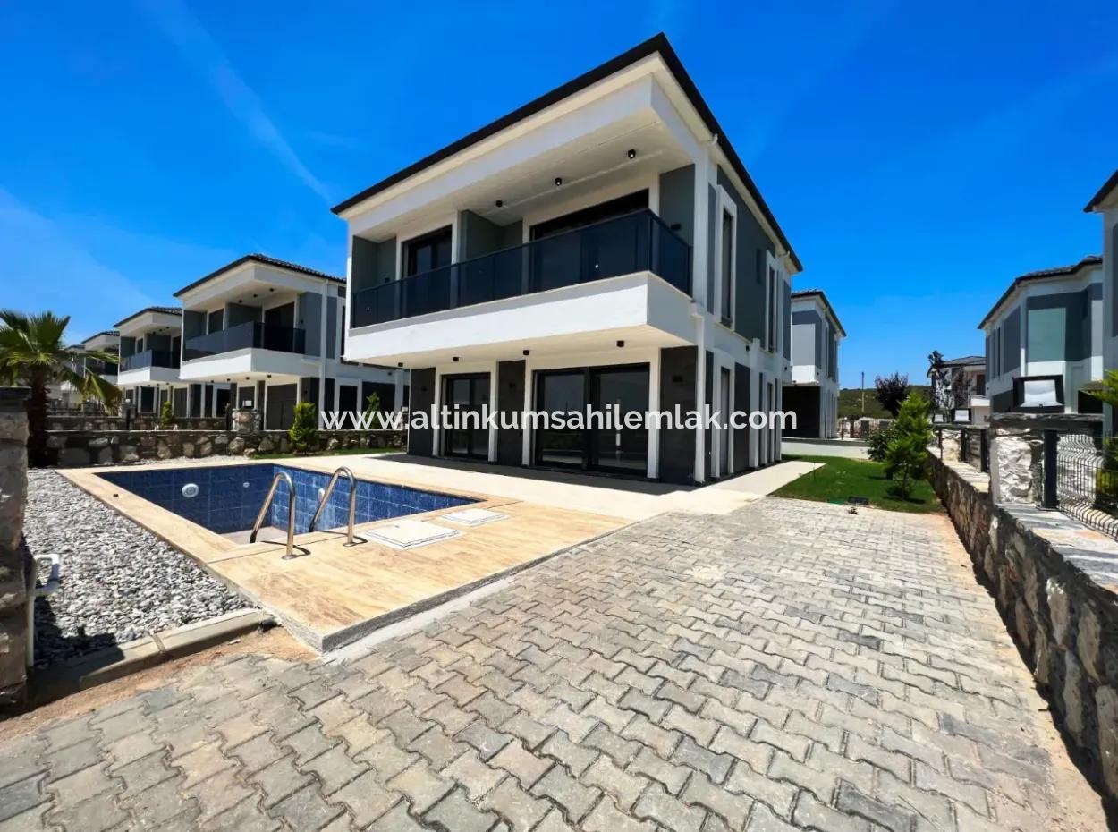 3 Bedroom Luxury Villa For Sale In Didim Efeler Neighborhood