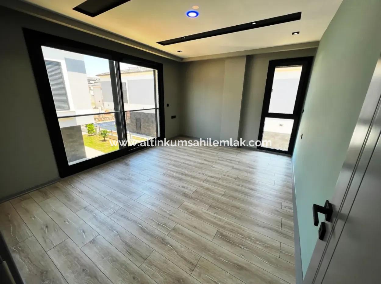 3 Bedroom Luxury Villa For Sale In Didim Efeler Neighborhood