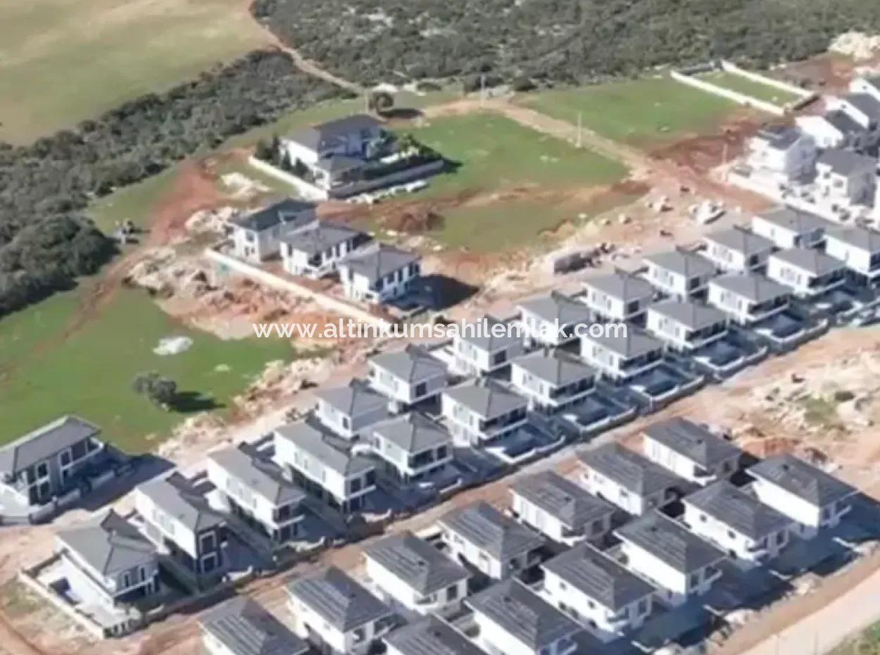 3 Bedroom Luxury Villa For Sale In Didim Efeler Neighborhood