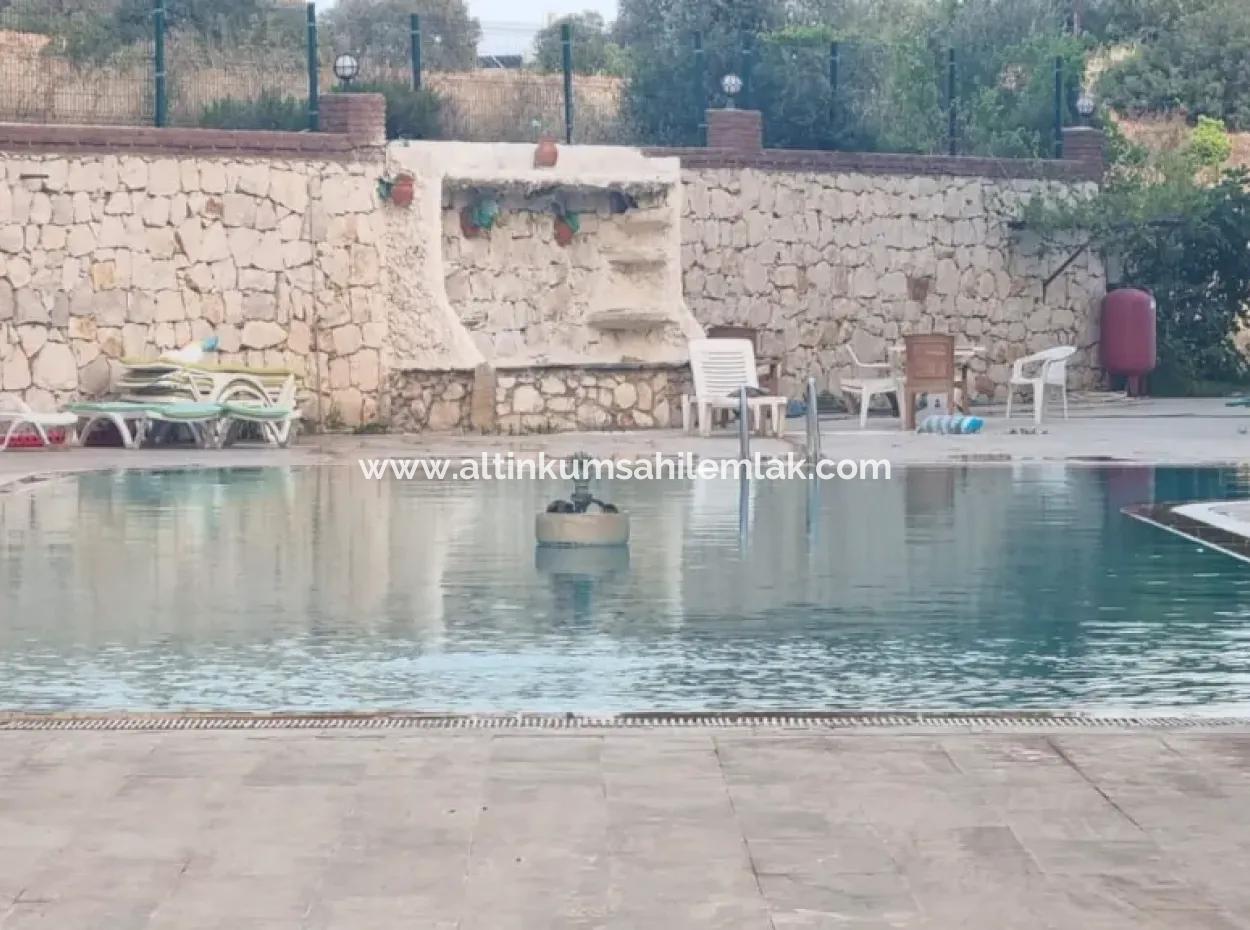 3 Bedroom Furnished Apartment For Sale In Altinkum