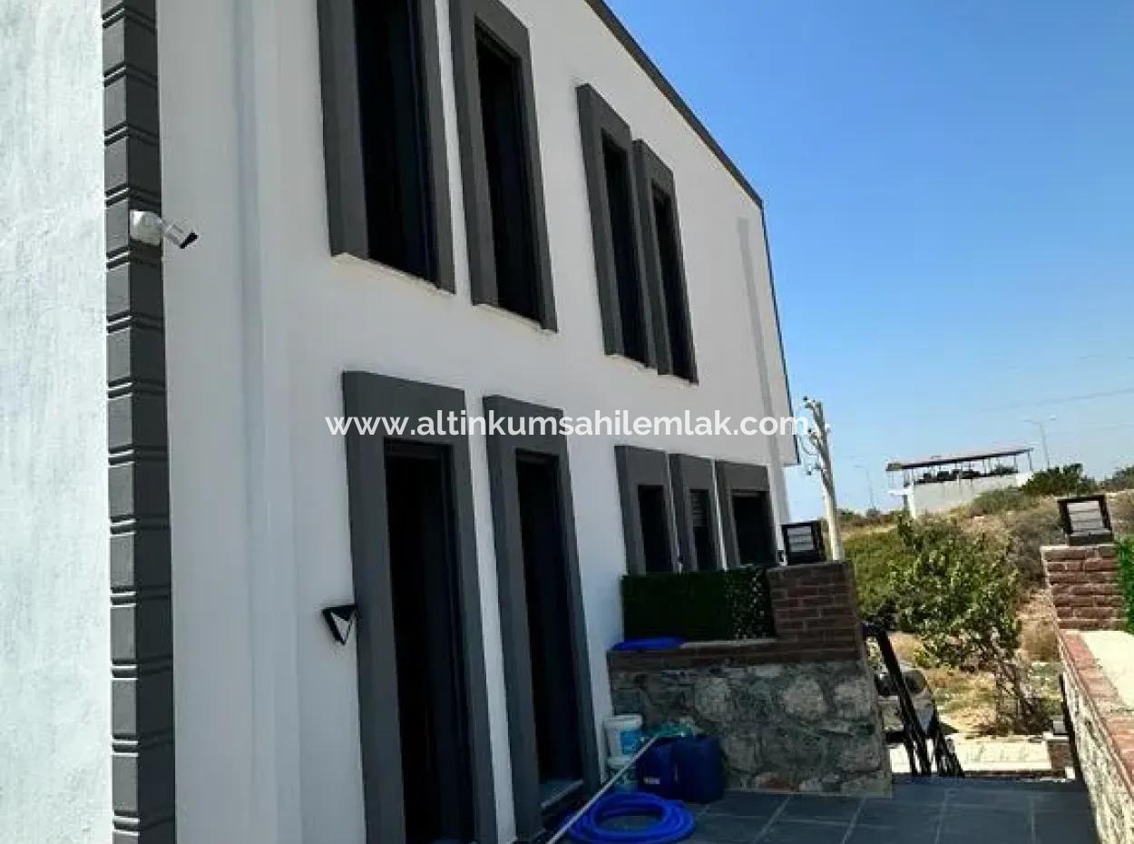 3  Bedroom, 2 Living Room  Villa With Pool For Sale In Didim Hisarda