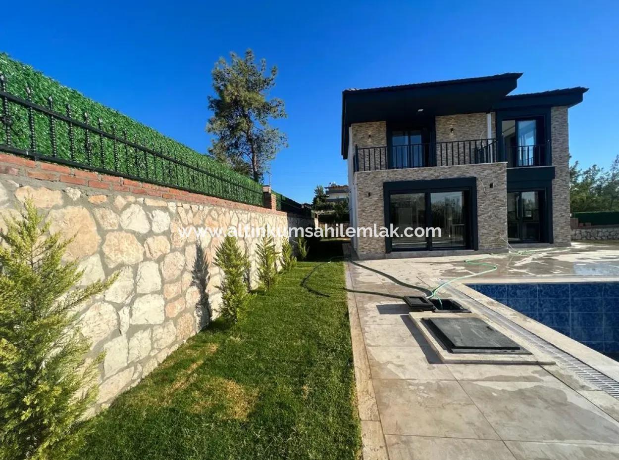 4 Bedroom Luxury Villa With Pool For Sale In Seyrantepe, Didim