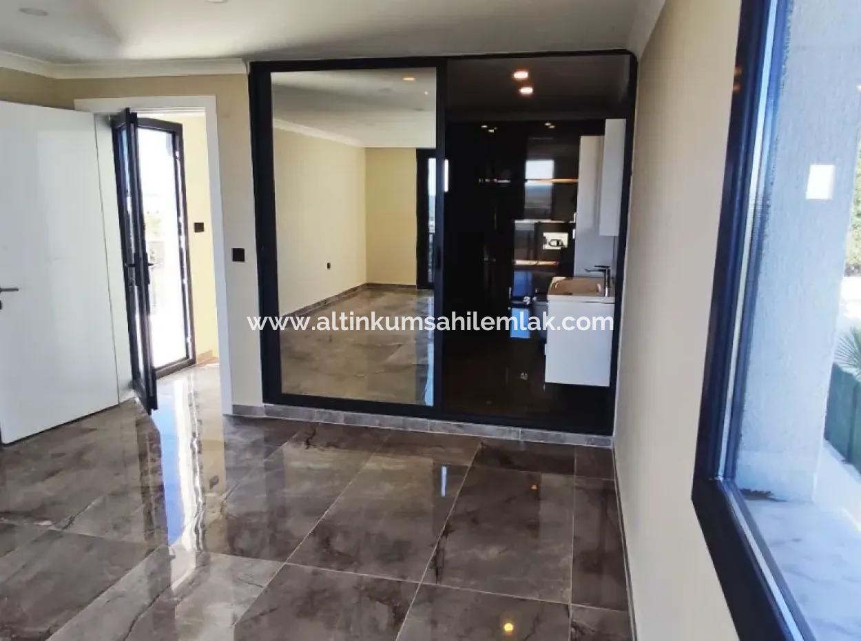 4 Bedroom Luxury Villa With Pool  For Sale In Didim Yeşiltepe