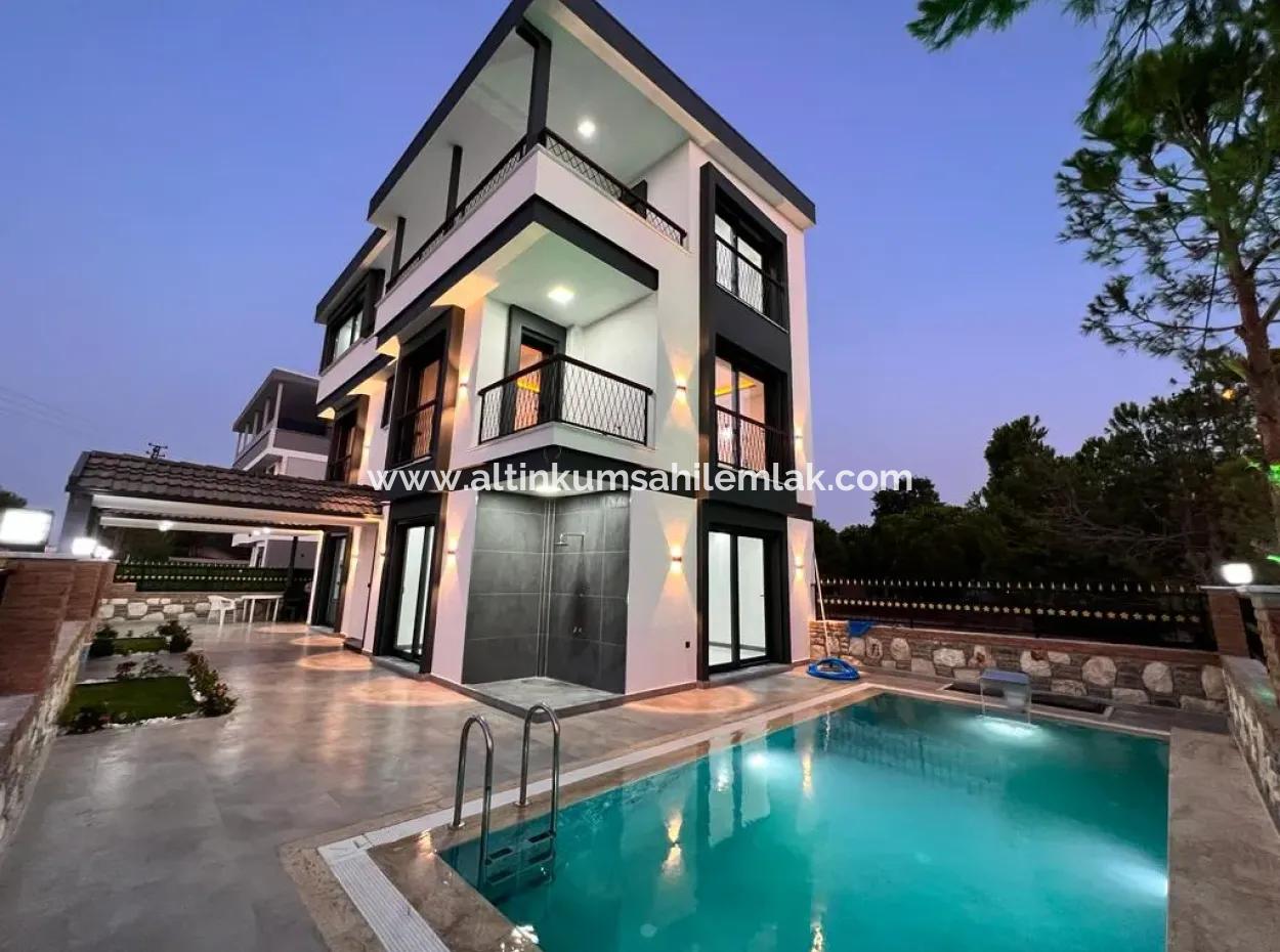 4 Bedroom Luxury Villa In Efeler Mah, Didim