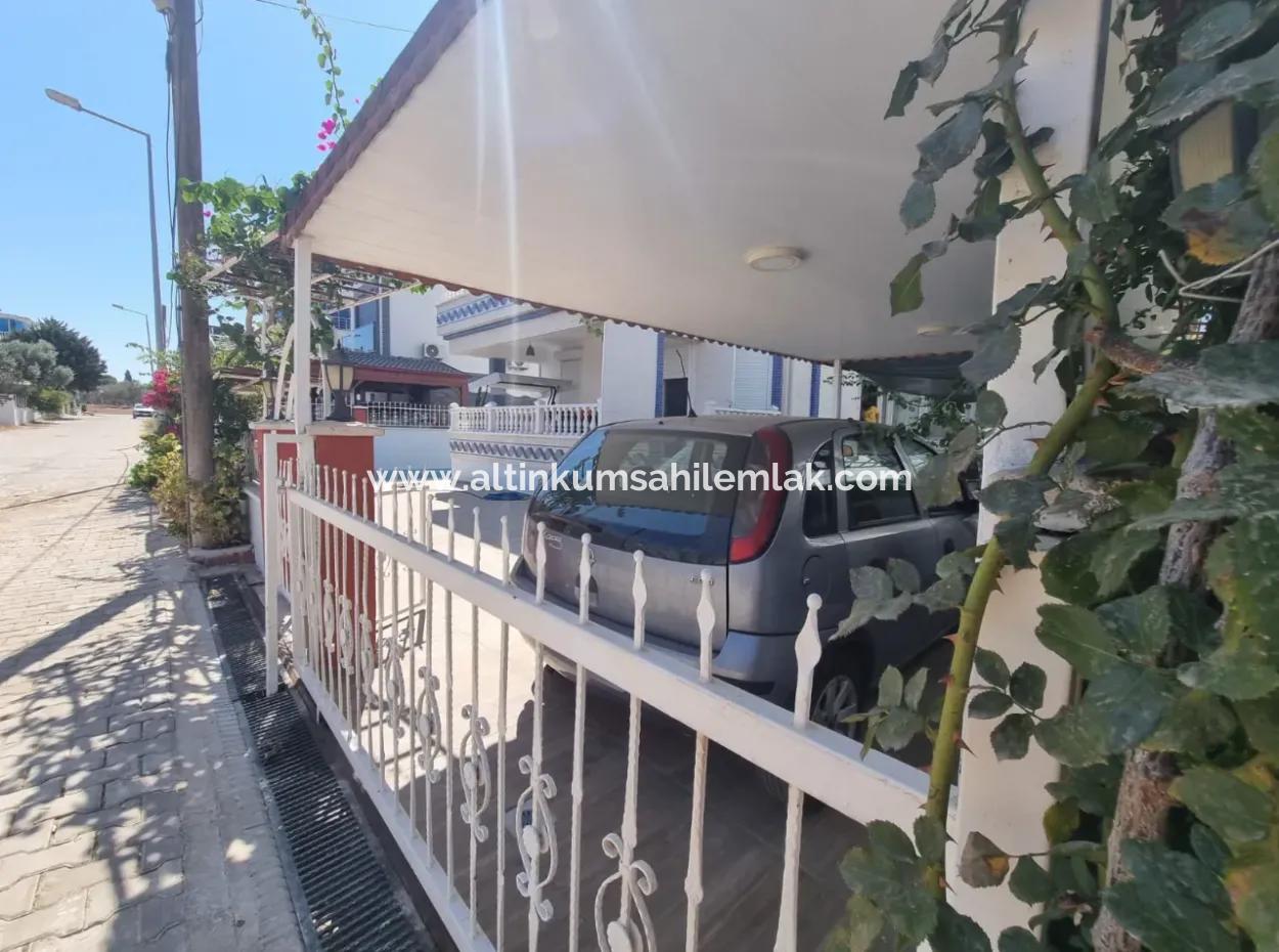 5 Bedroom Detached Villa With Pool For Sale In Altinkum Çamlık Neighborhood