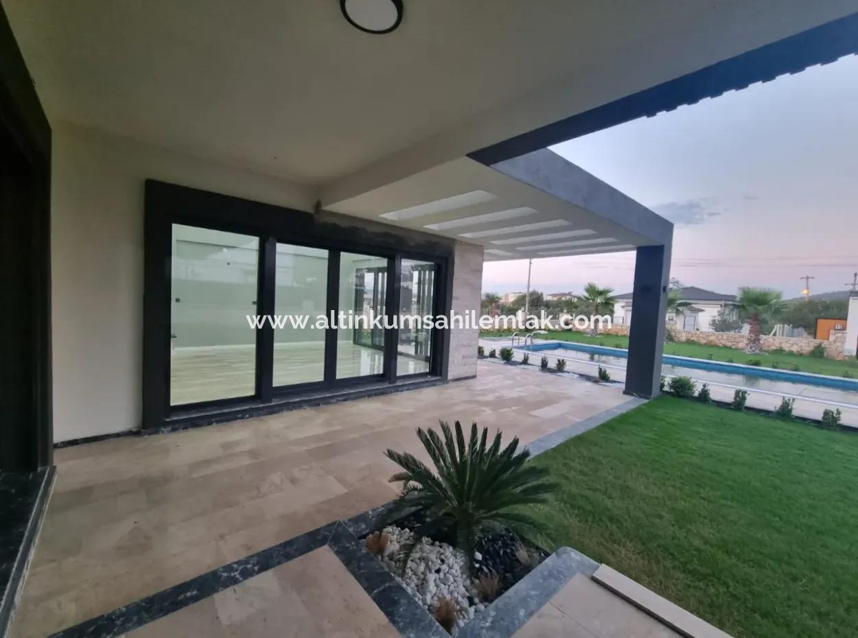 4 Bedroom Villa With Pool  For Sale In Didim Yeşiltepe