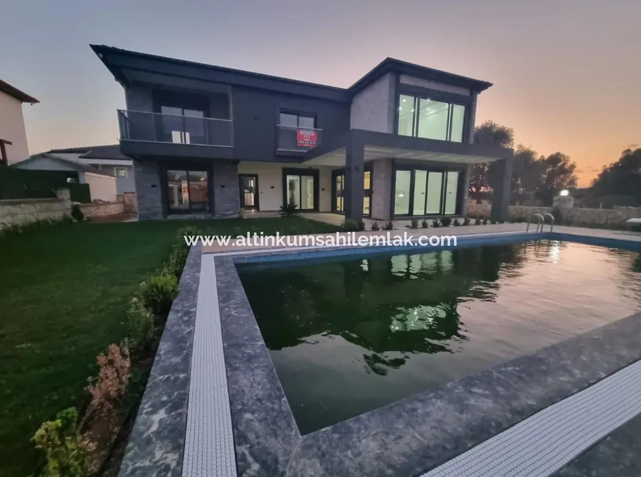 4 Bedroom Villa With Pool  For Sale In Didim Yeşiltepe