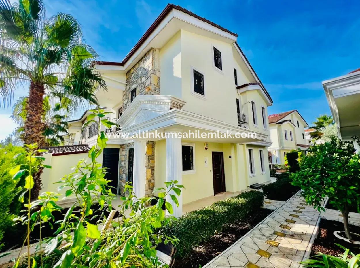 Detached House For Sale In Altınkum Didim Turkey