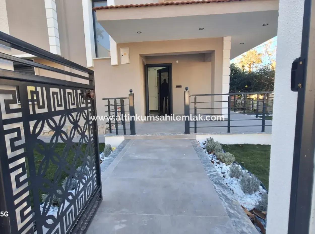 Four Bedroom Villa In Altınkum Çamlık Area Didim