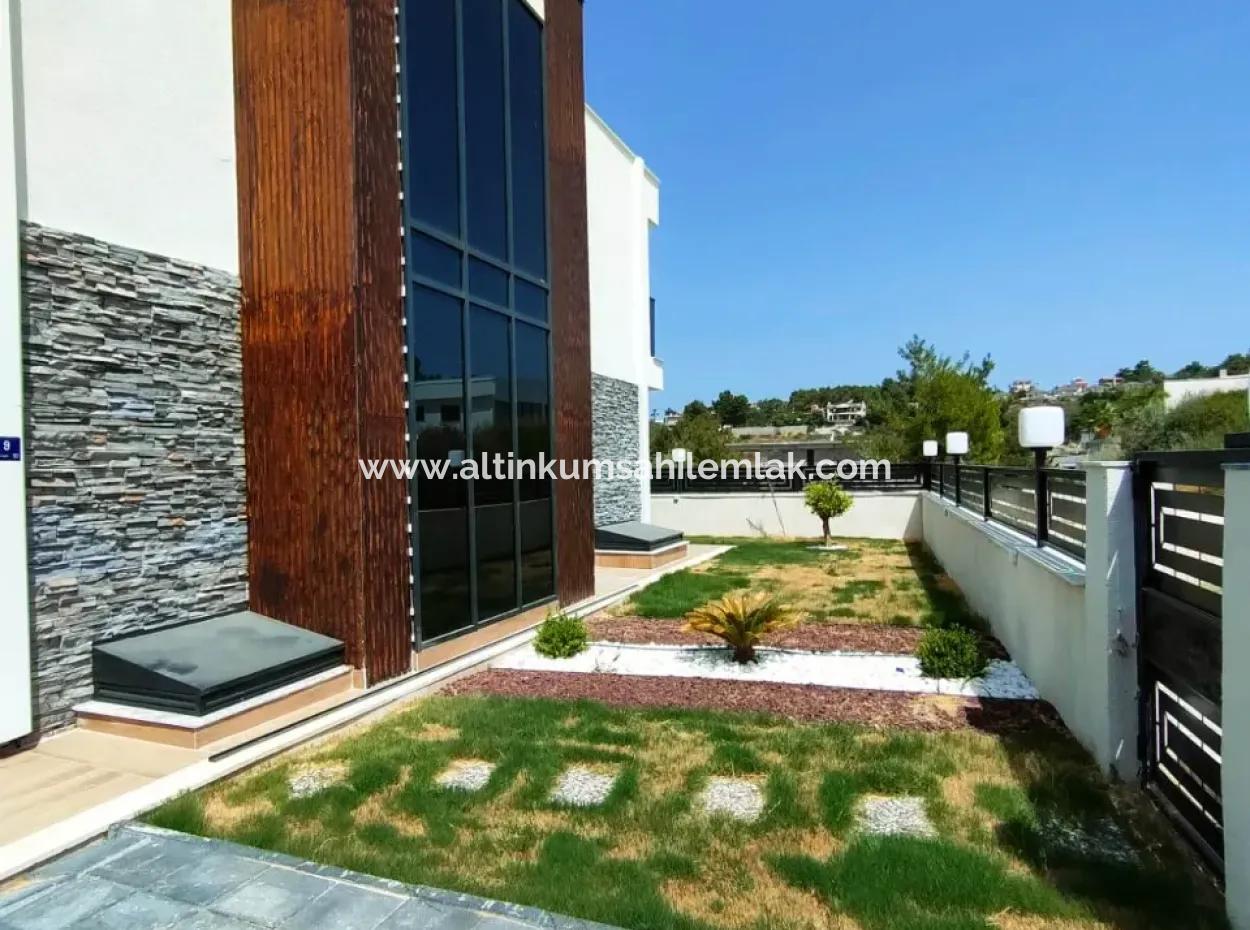 For Sale 5 Bedroom Villa In Kuşadasi