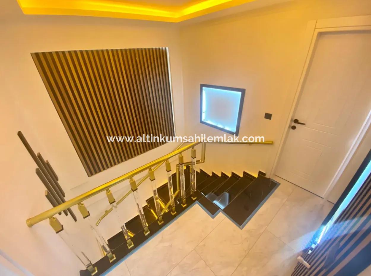 4 Bedroom Villa  With Separate Kitchen And Pool For Sale In Didim Altinkum Çamlik Neighborhood