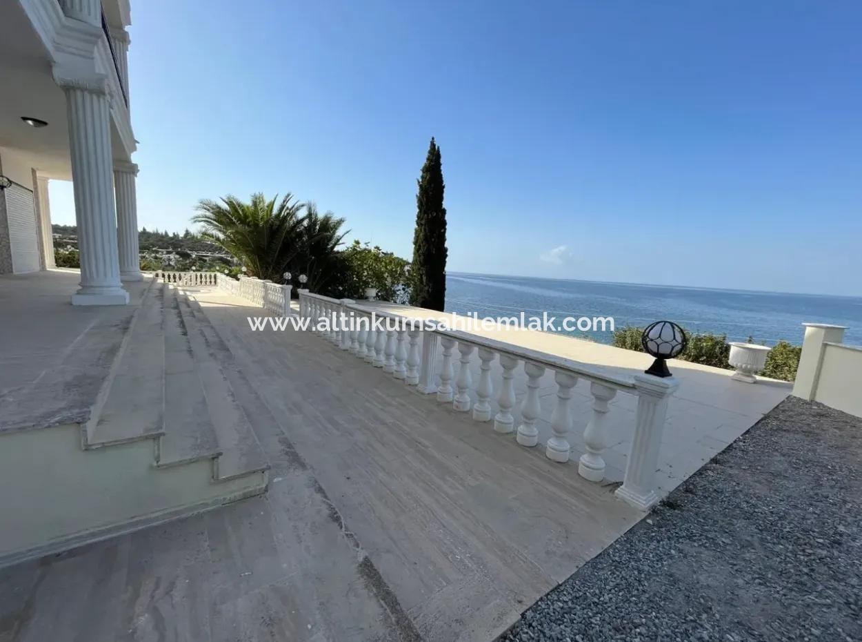 5 Bedroom Detached Villa With Seaview In Mavişehir Didim
