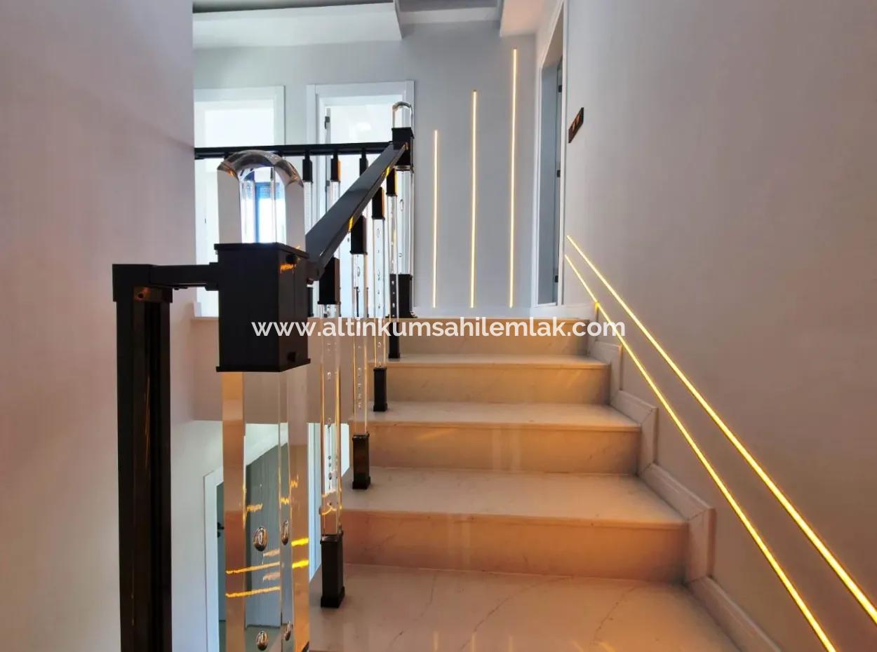 4 Bedroom Luxury Villa With Pool In Didim Efeler Neighborhood