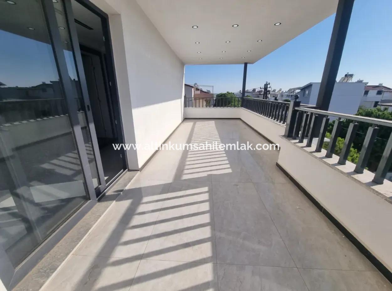 4 Bedroom Detached Villa With Pool  In Didim Efeler Neighborhood