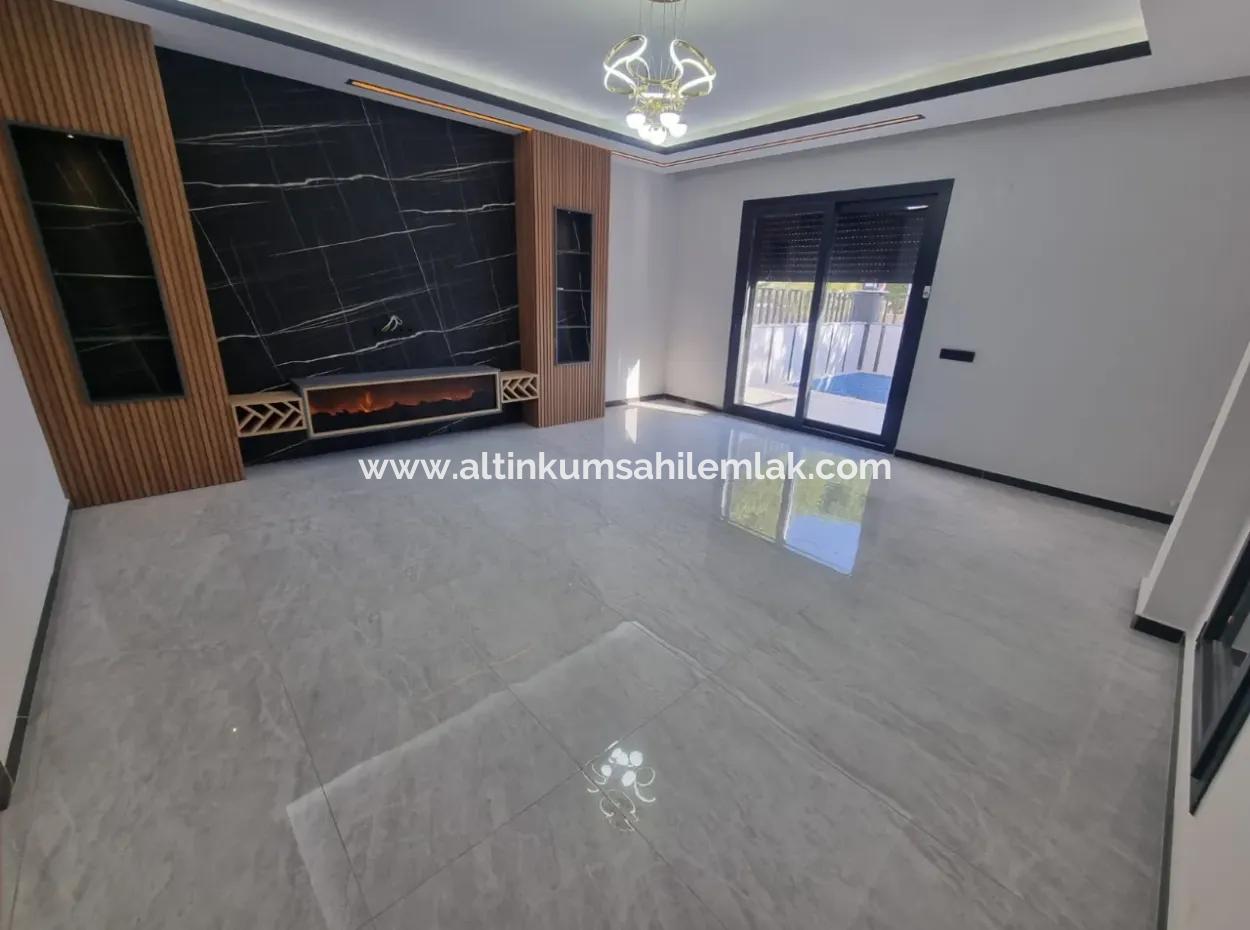 4 Bedroom Detached Villa With Pool  In Didim Efeler Neighborhood