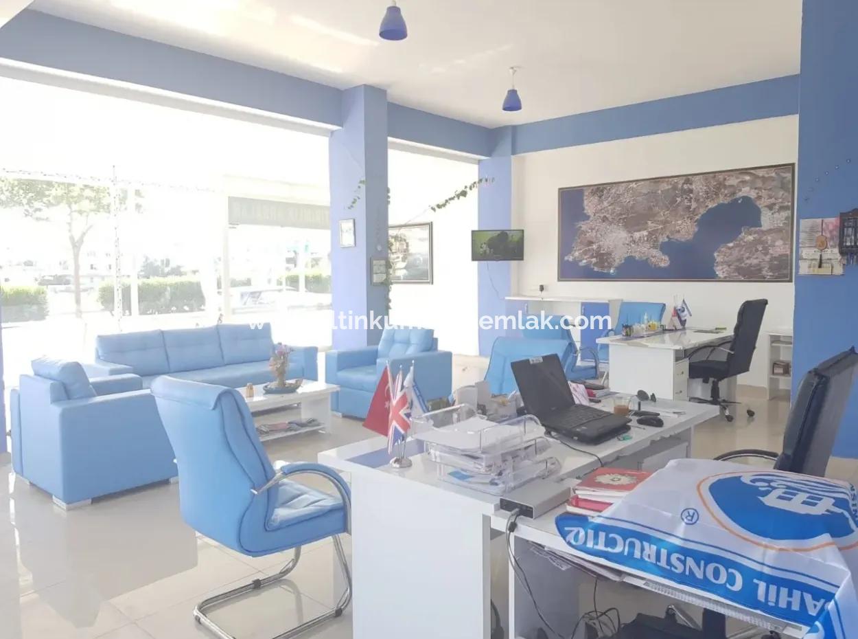 Luxury Detached Villa In Yesiltepe